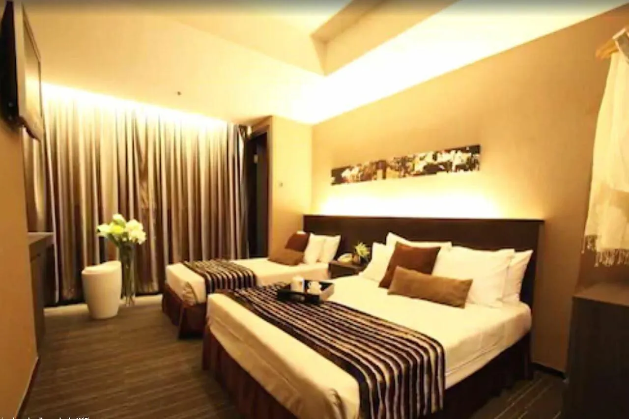 Kings De Nathan Hongkong 3*,  China